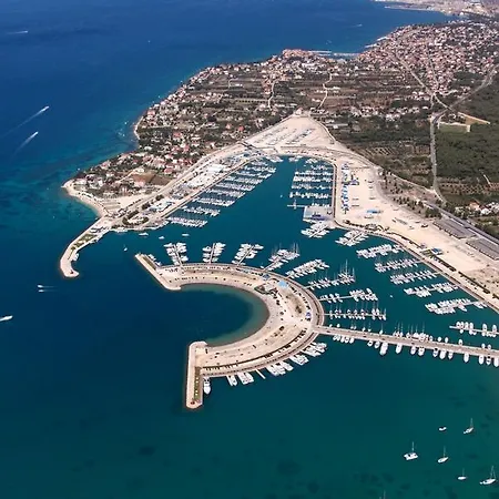 Beachfront Punta 152-3
