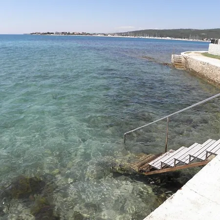 Beachfront Punta 152-3 * Sukošan